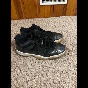 Jordan 11 Low Baron Men